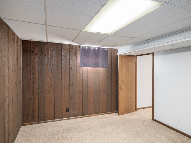 310 WILDWOOD Road, Council Bluffs, IA 51503