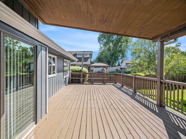 310 WILDWOOD Road, Council Bluffs, IA 51503