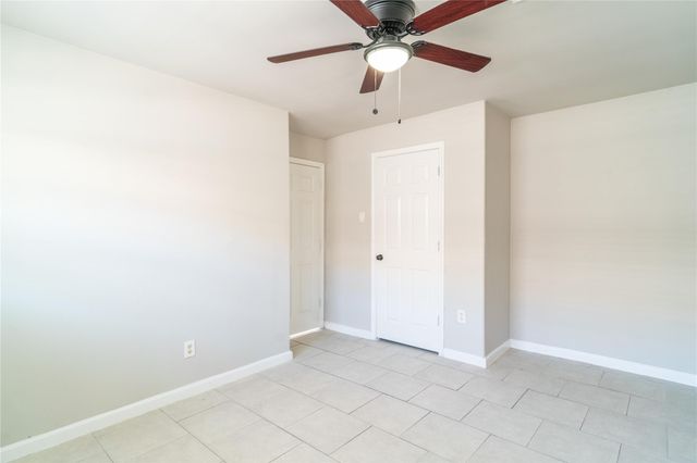 11623 Rowan Lane, Houston, TX 77072