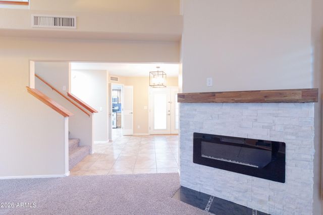 506 E UTOPIA Road, Phoenix, AZ 85024