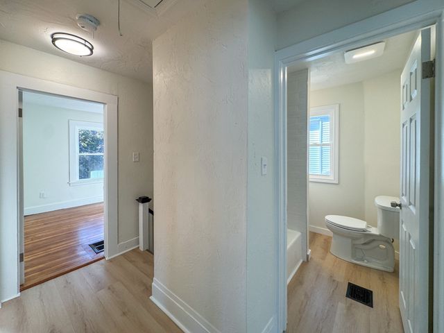 53 Stewart St, Quincy, MA 02169