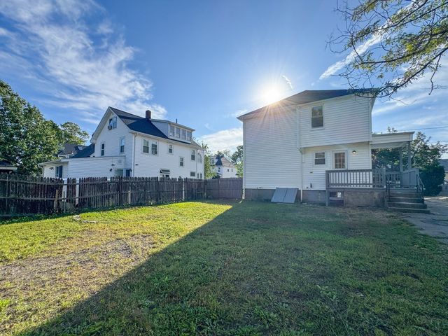 53 Stewart St, Quincy, MA 02169