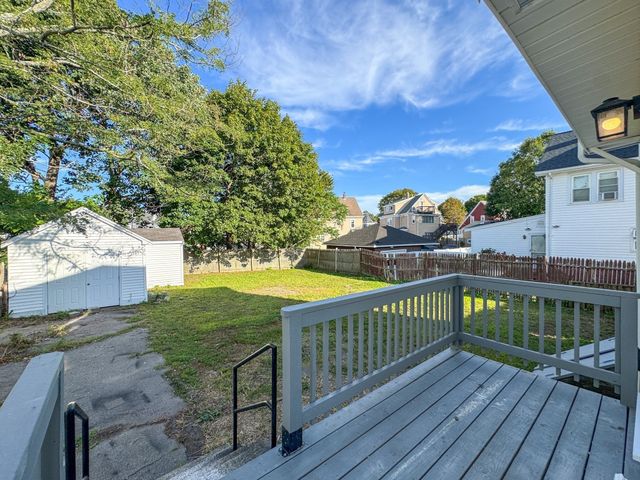 53 Stewart St, Quincy, MA 02169