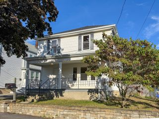 53 Stewart St, Quincy, MA 02169