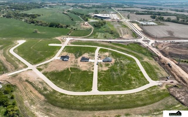 9816 S 42nd Street, Lincoln, NE 68516