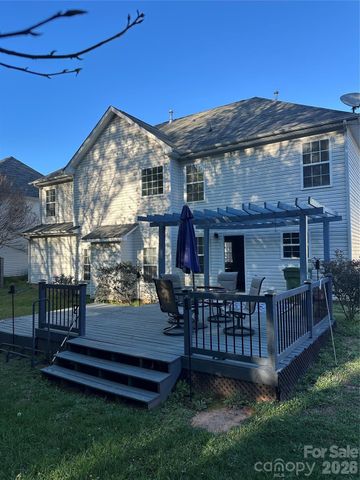 5207 Sunriver Road, Gastonia, NC 28054