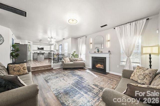 5207 Sunriver Road, Gastonia, NC 28054