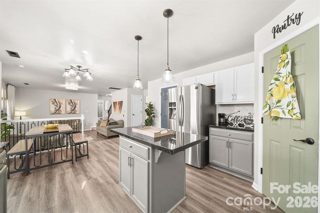 5207 Sunriver Road, Gastonia, NC 28054