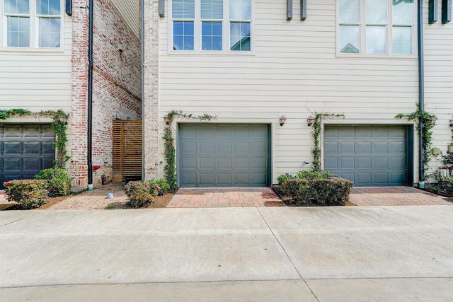 8648 Emnora Lane, Houston, TX 77080