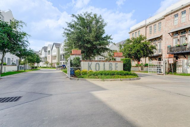 8648 Emnora Lane, Houston, TX 77080