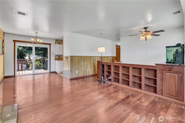 14019 146th Avenue SE, Renton, WA 98059