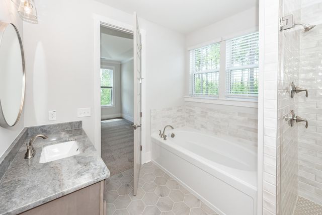 415 Myers Mayo Road 33, Ridgeville, SC 29472