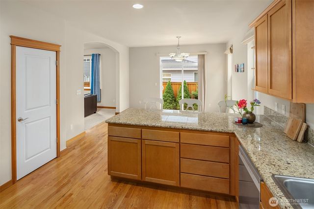 18430 42nd Avenue SE, Bothell, WA 98012