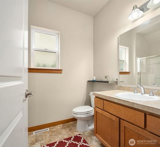 18430 42nd Avenue SE, Bothell, WA 98012