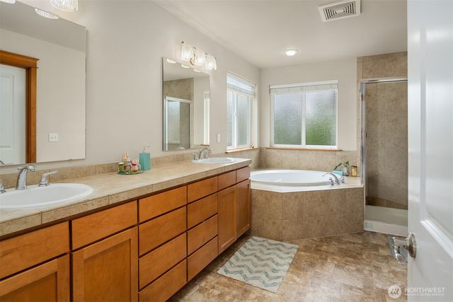 18430 42nd Avenue SE, Bothell, WA 98012
