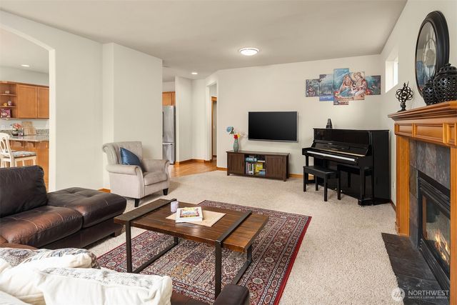 18430 42nd Avenue SE, Bothell, WA 98012