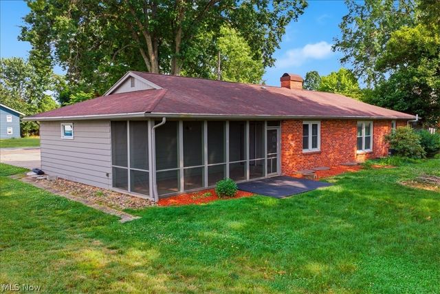 303 Keeler Drive, Marietta, OH 45750