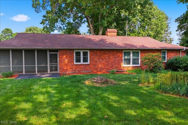 303 Keeler Drive, Marietta, OH 45750