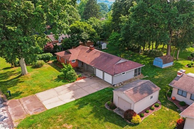 303 Keeler Drive, Marietta, OH 45750