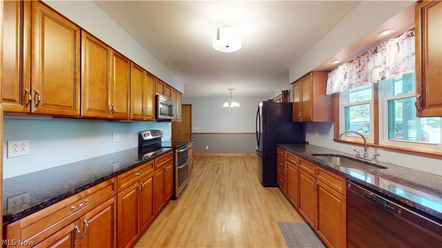 303 Keeler Drive, Marietta, OH 45750