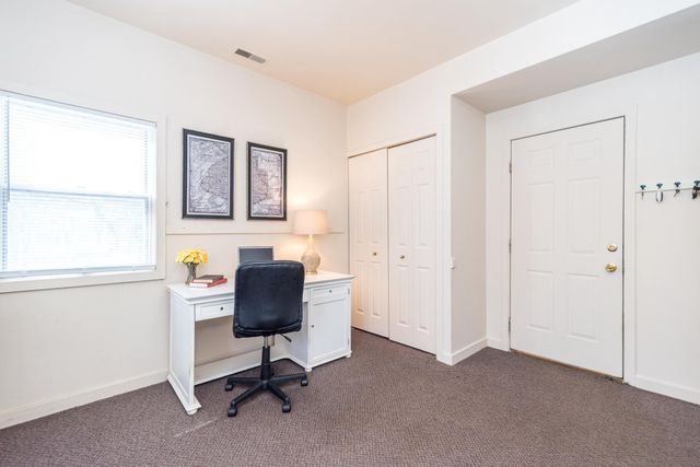 6 CHASE CIR, Fort Washington, PA 19034