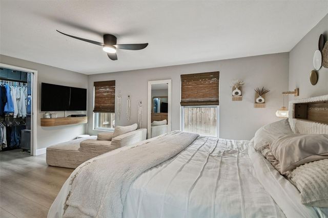 49 VALENCIA CIRCLE, Safety Harbor, FL 34695