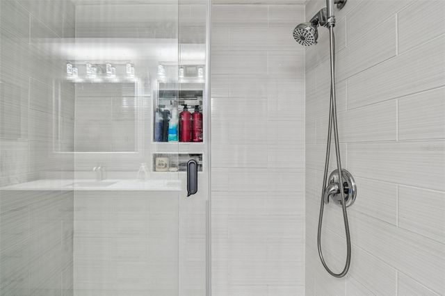 49 VALENCIA CIRCLE, Safety Harbor, FL 34695