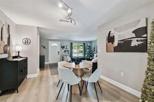 49 VALENCIA CIRCLE, Safety Harbor, FL 34695