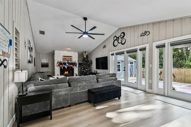 49 VALENCIA CIRCLE, Safety Harbor, FL 34695