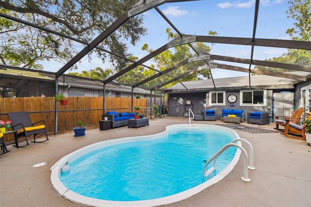 49 VALENCIA CIRCLE, Safety Harbor, FL 34695