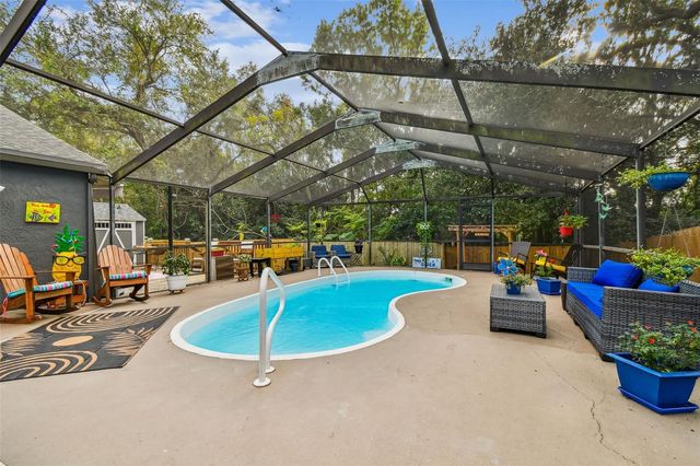 49 VALENCIA CIRCLE, Safety Harbor, FL 34695