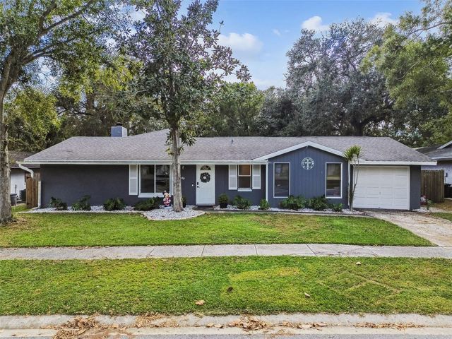 49 VALENCIA CIRCLE, Safety Harbor, FL 34695