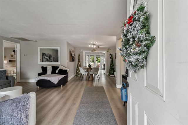 49 VALENCIA CIRCLE, Safety Harbor, FL 34695