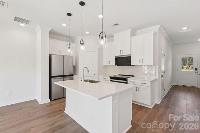 218 Tiger Lily Drive, Fort Mill, SC 29708