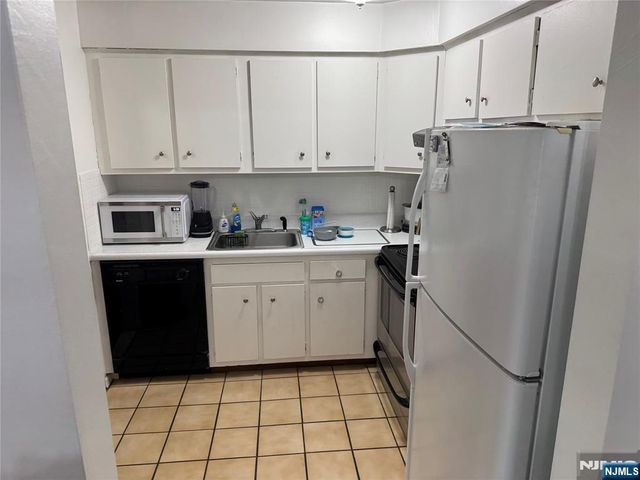 470B Liberty Street 308, Little Ferry, NJ 07643