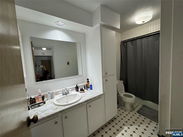 470B Liberty Street 308, Little Ferry, NJ 07643