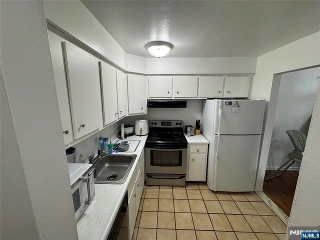 470B Liberty Street 308, Little Ferry, NJ 07643