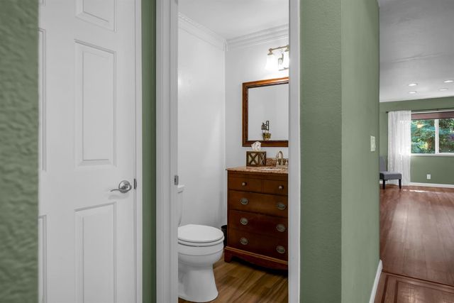 2954 Oakleaf Dr, Cameron Park, CA 95682