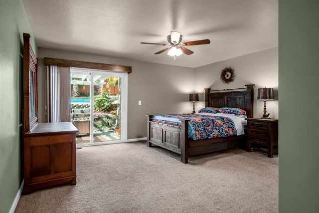 2954 Oakleaf Dr, Cameron Park, CA 95682