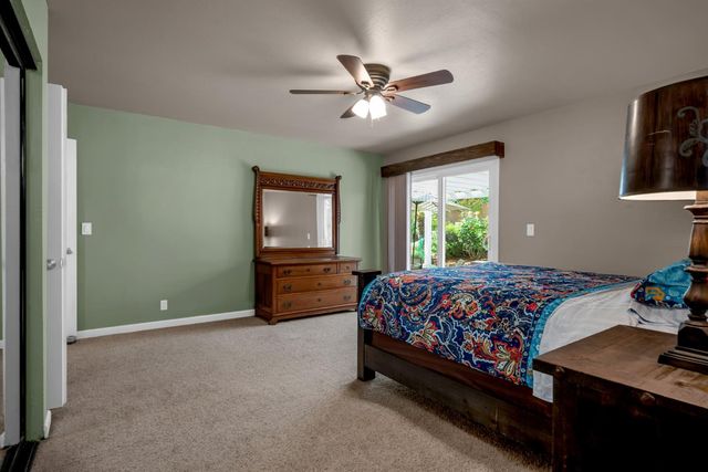 2954 Oakleaf Dr, Cameron Park, CA 95682