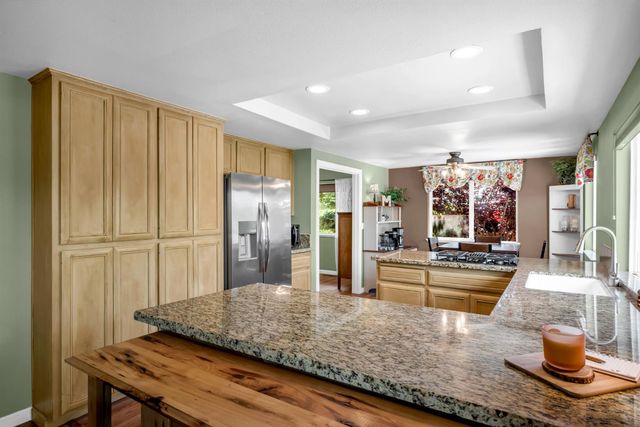 2954 Oakleaf Dr, Cameron Park, CA 95682