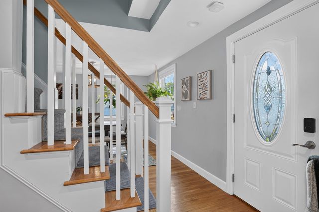 15 Lowell Mason Rd, Medfield, MA 02052