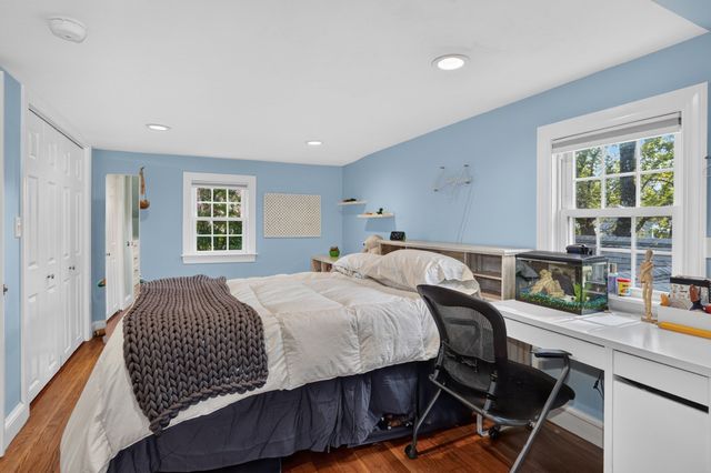 15 Lowell Mason Rd, Medfield, MA 02052