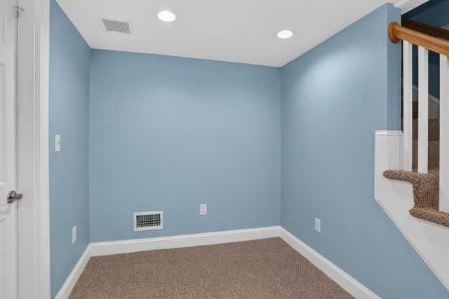 15 Lowell Mason Rd, Medfield, MA 02052