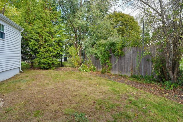 15 Lowell Mason Rd, Medfield, MA 02052