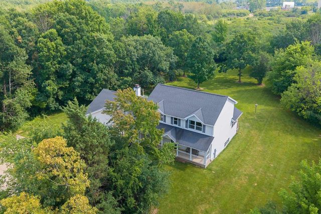 4415 FLAGSTONE COURT, De Pere, WI 54115