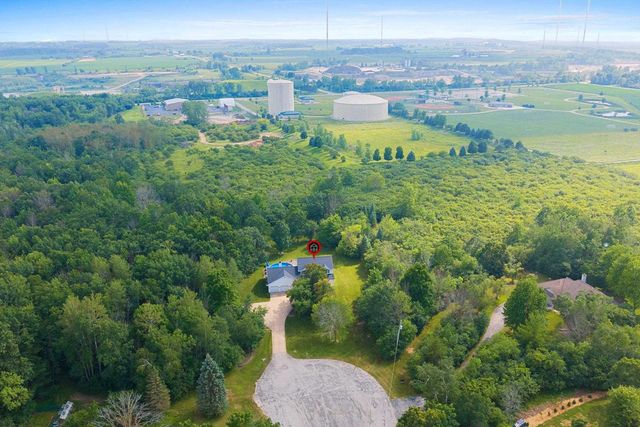 4415 FLAGSTONE COURT, De Pere, WI 54115