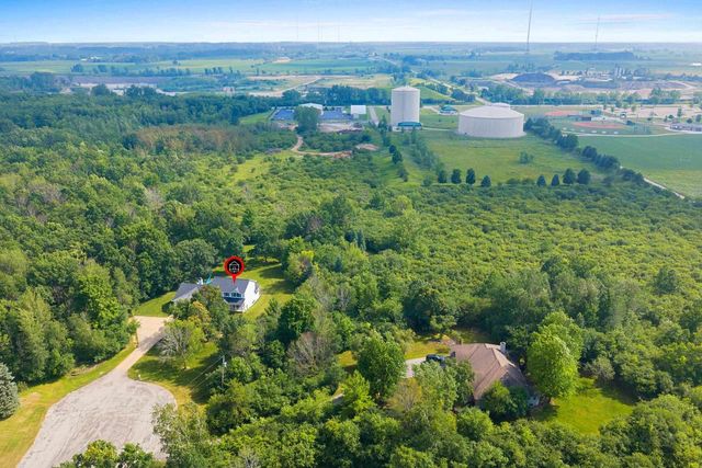 4415 FLAGSTONE COURT, De Pere, WI 54115