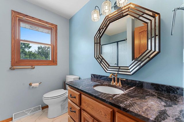 4415 FLAGSTONE COURT, De Pere, WI 54115