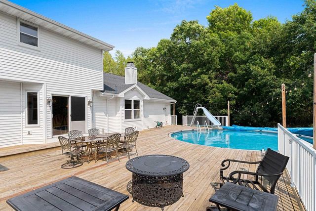 4415 FLAGSTONE COURT, De Pere, WI 54115